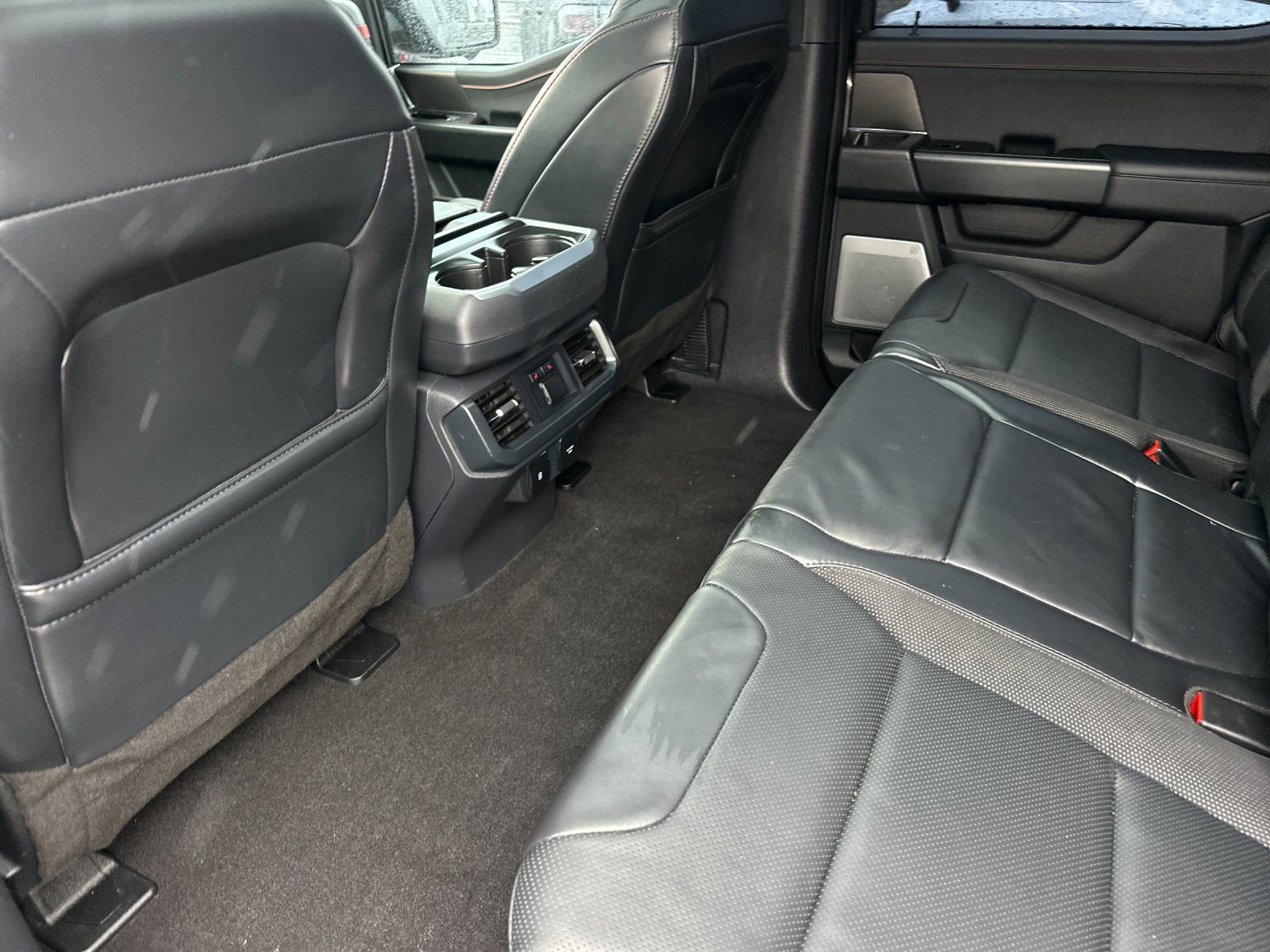 Used 2024 Ford F150 Raptor image 11