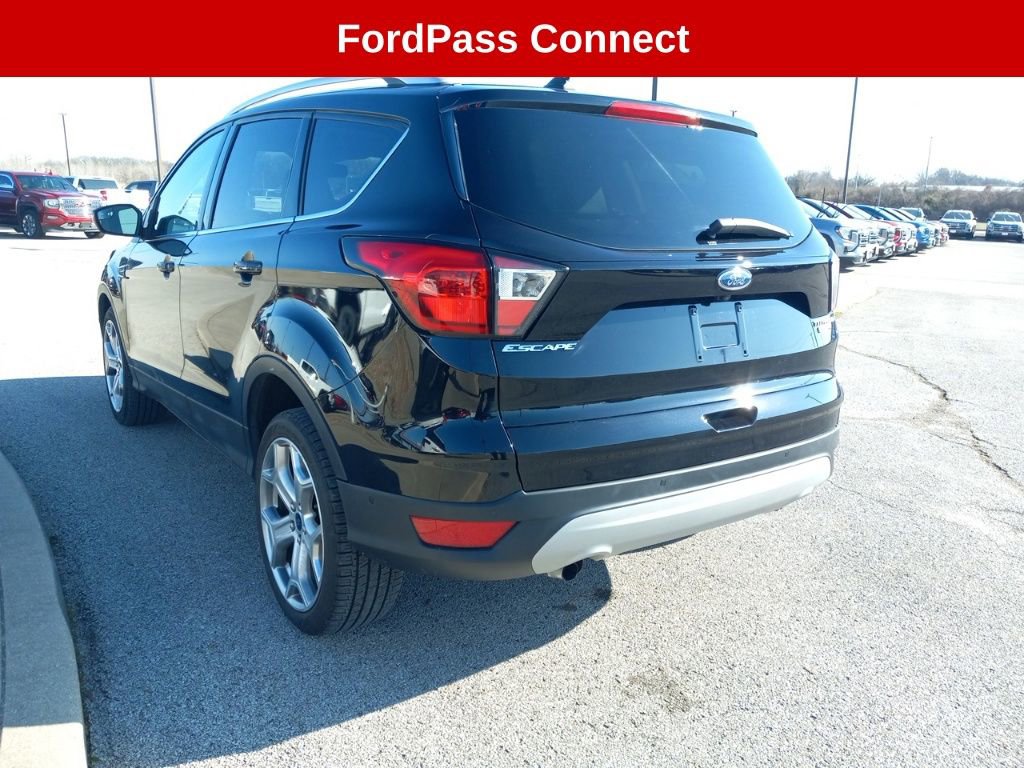 Used 2019 Ford Escape Titanium image 13