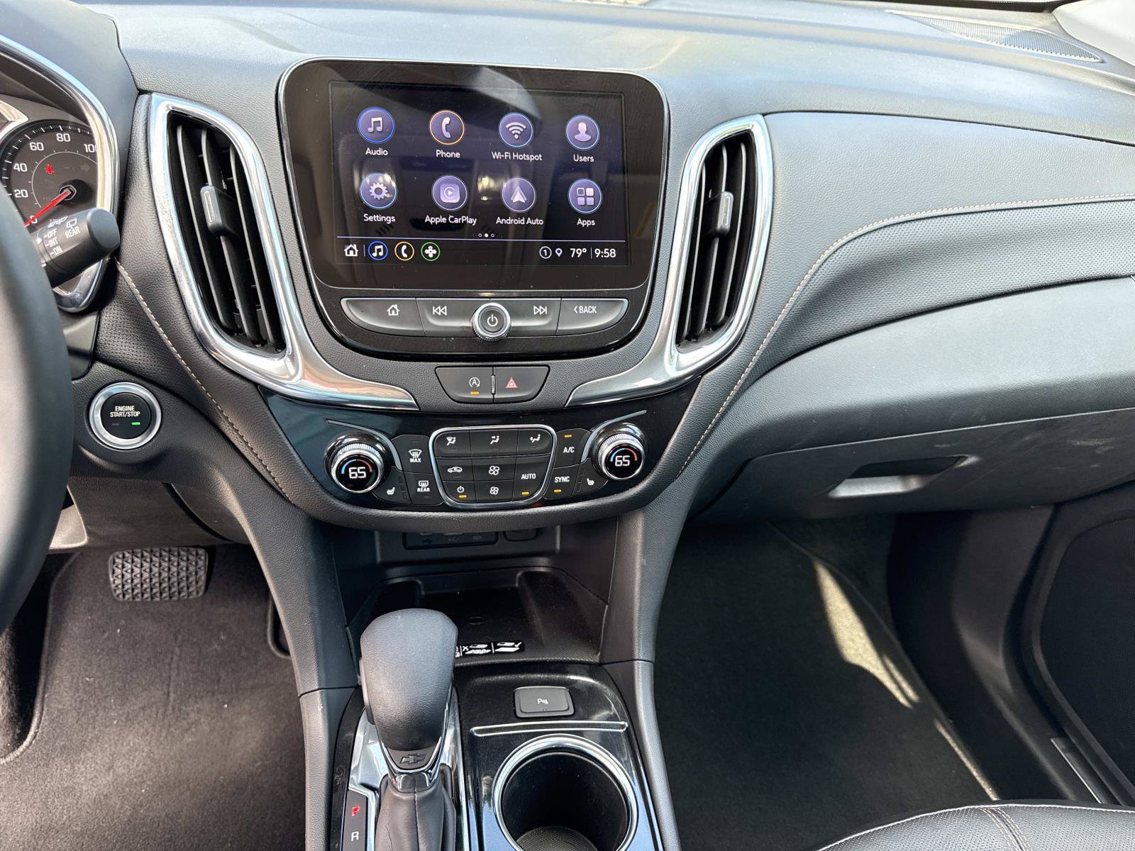 Used 2023 Chevrolet Equinox Premier FWD image 23