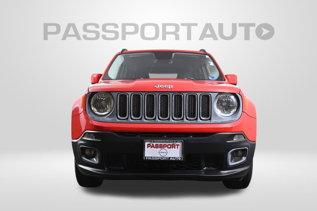 Used 2015 Jeep Renegade Latitude image 2