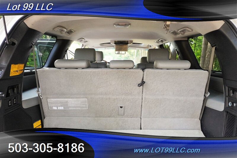 Used 2011 Toyota Sequoia Platinum AWD/4WD image 17