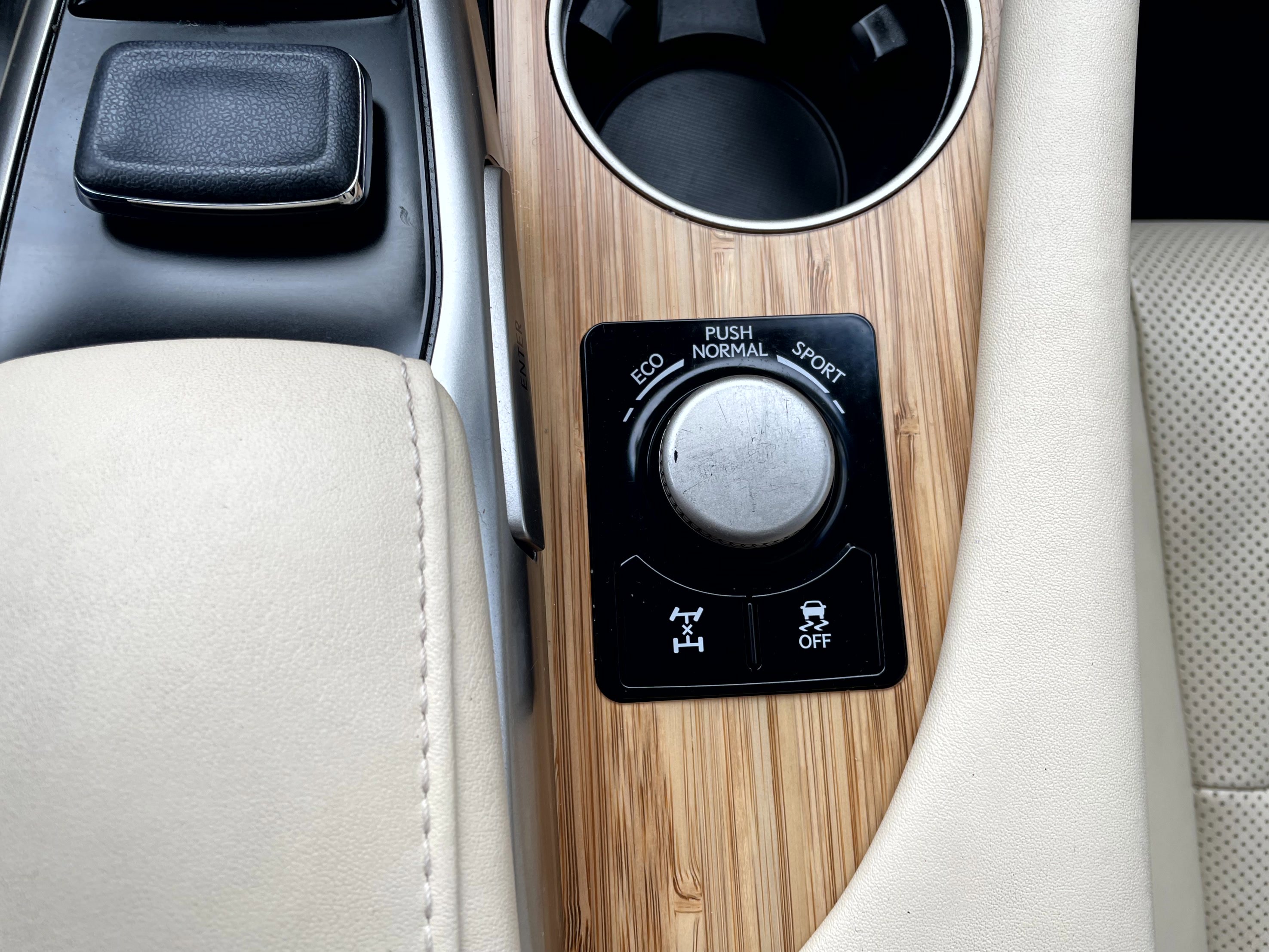 Used 2019 Lexus RX 350L Luxury image 21