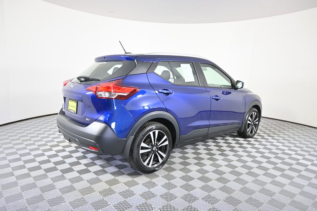 Used 2018 Nissan Kicks SV FWD image 6
