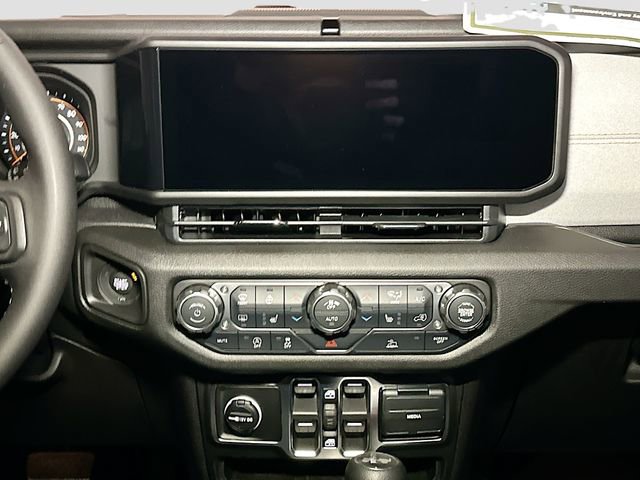 New 2026 Jeep Wrangler Sport S image 22