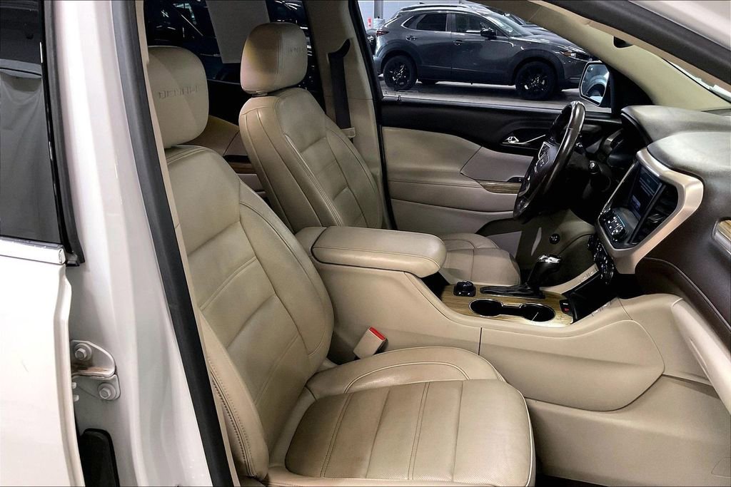 Used 2017 GMC Acadia Denali w/ LPO, Floor Liner Package AWD/4WD image 6