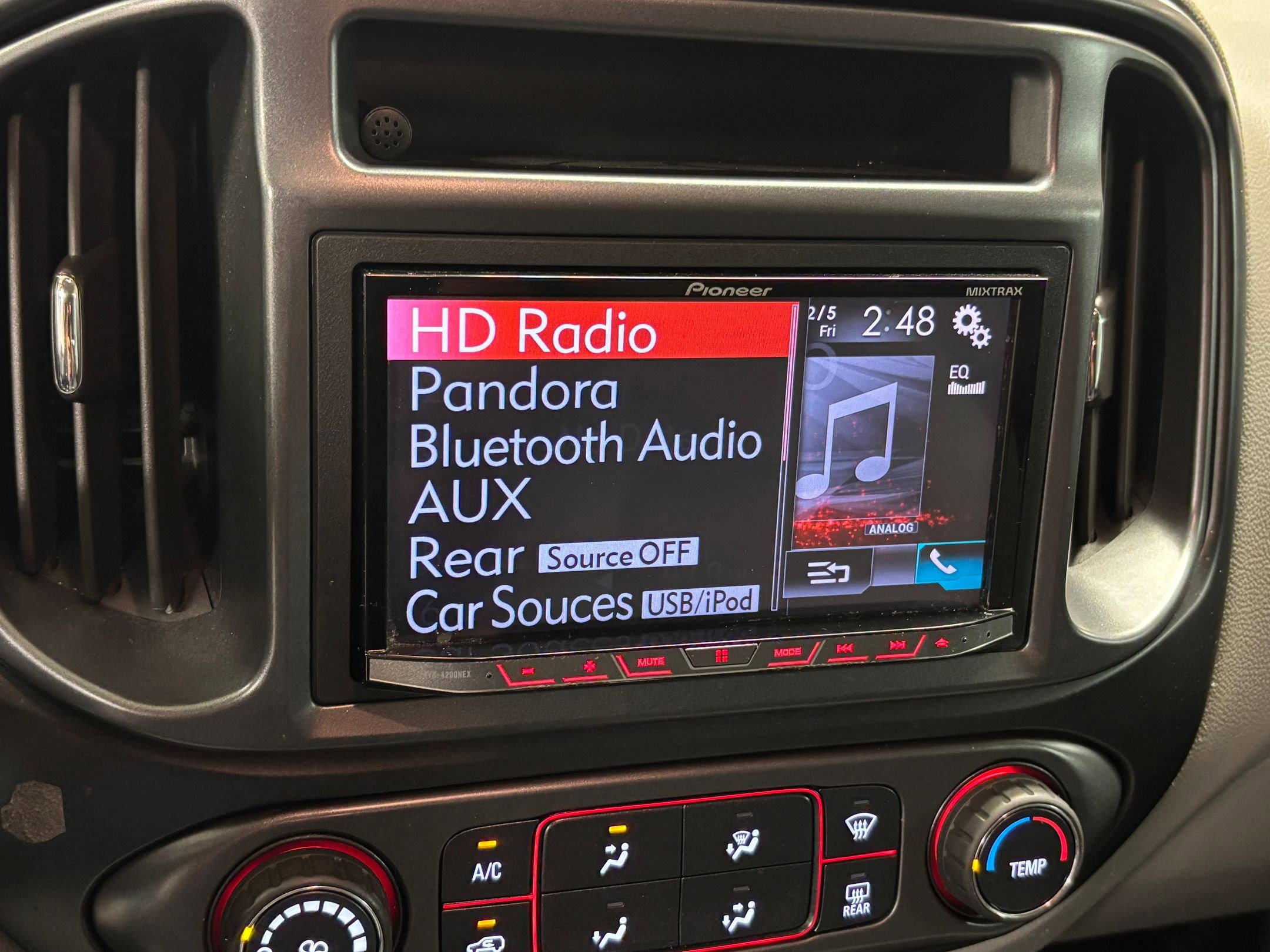 Used 2016 GMC Canyon 2WD Crew Cab w/ Convenience Package image 25