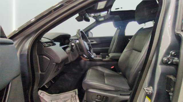 Used 2024 Land Rover Range Rover Velar Dynamic SE AWD/4WD image 15