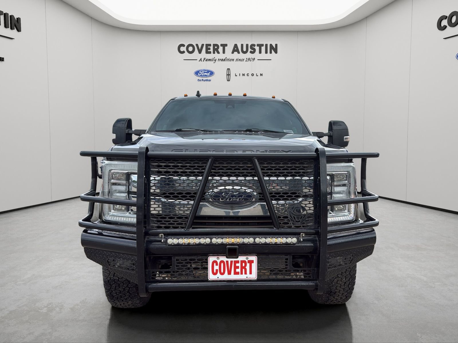 Used 2019 Ford F250 King Ranch w/ King Ranch Ultimate Package image 8