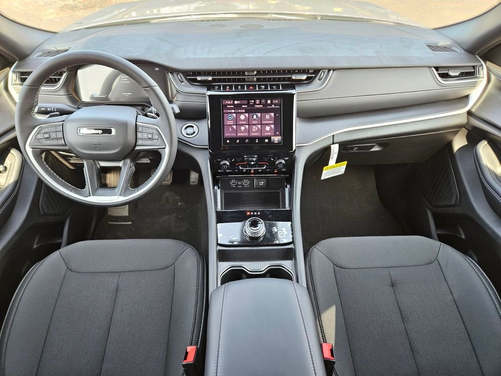 New 2025 Jeep Grand Cherokee Laredo X w/ Luxury Tech Group I image 12