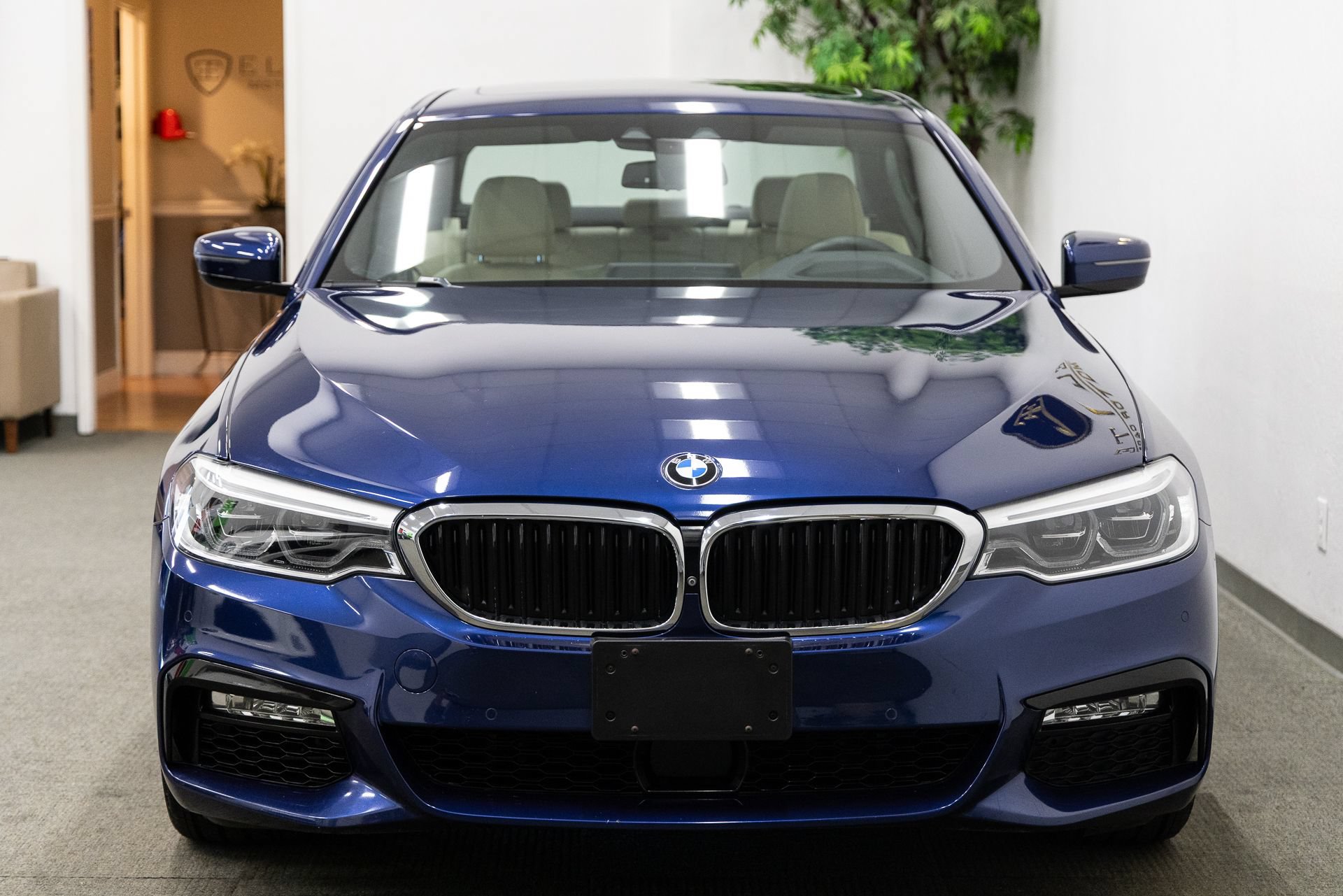 Used 2017 BMW 540i RWD image 12