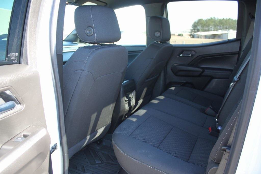 New 2025 GMC Canyon Elevation w/ Convenience Package image 3