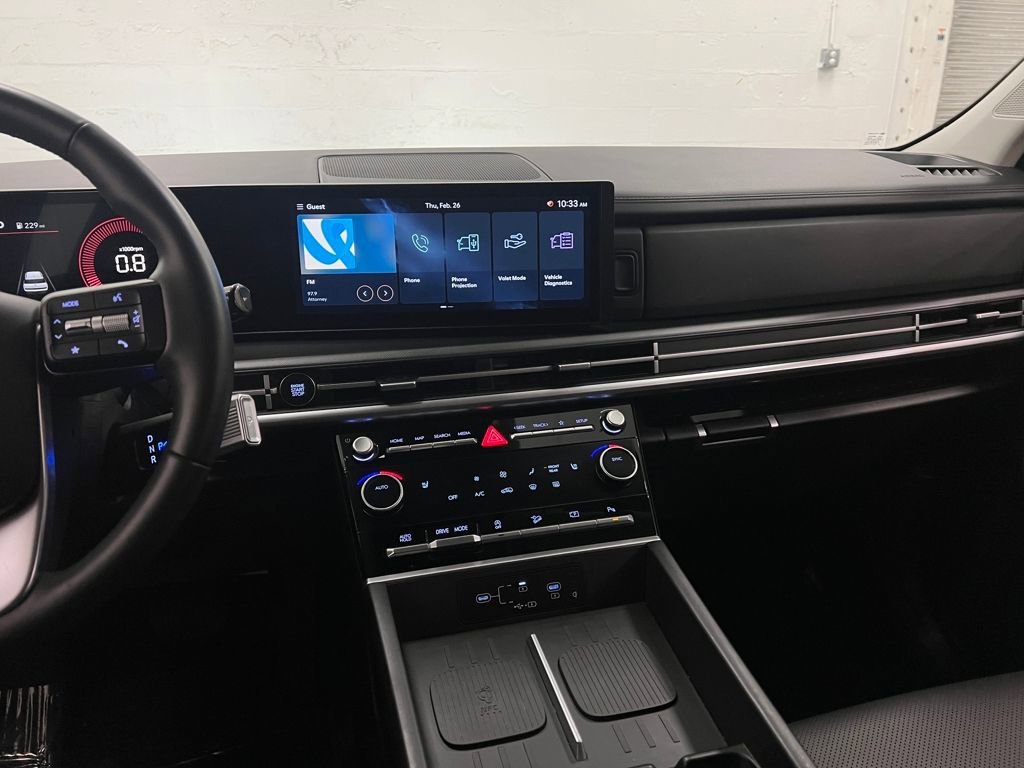 Used 2025 Hyundai Santa Fe SEL image 18