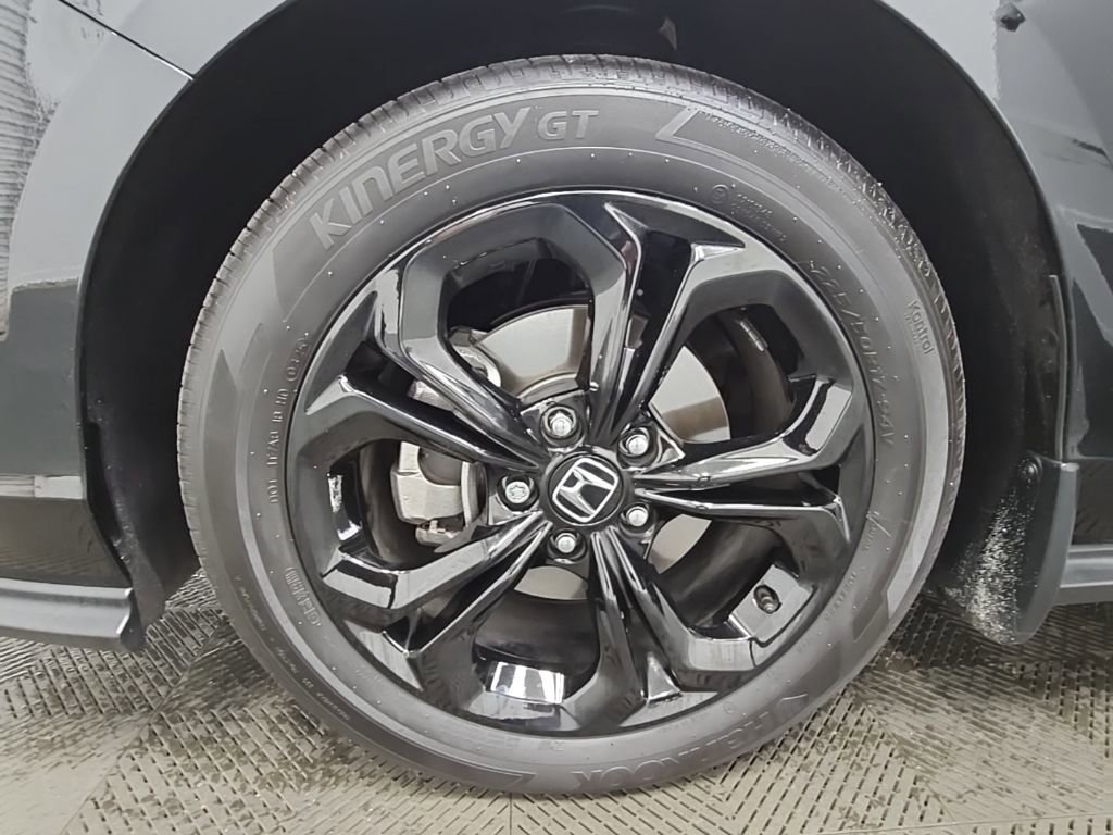 Used 2025 Honda Accord SE image 42