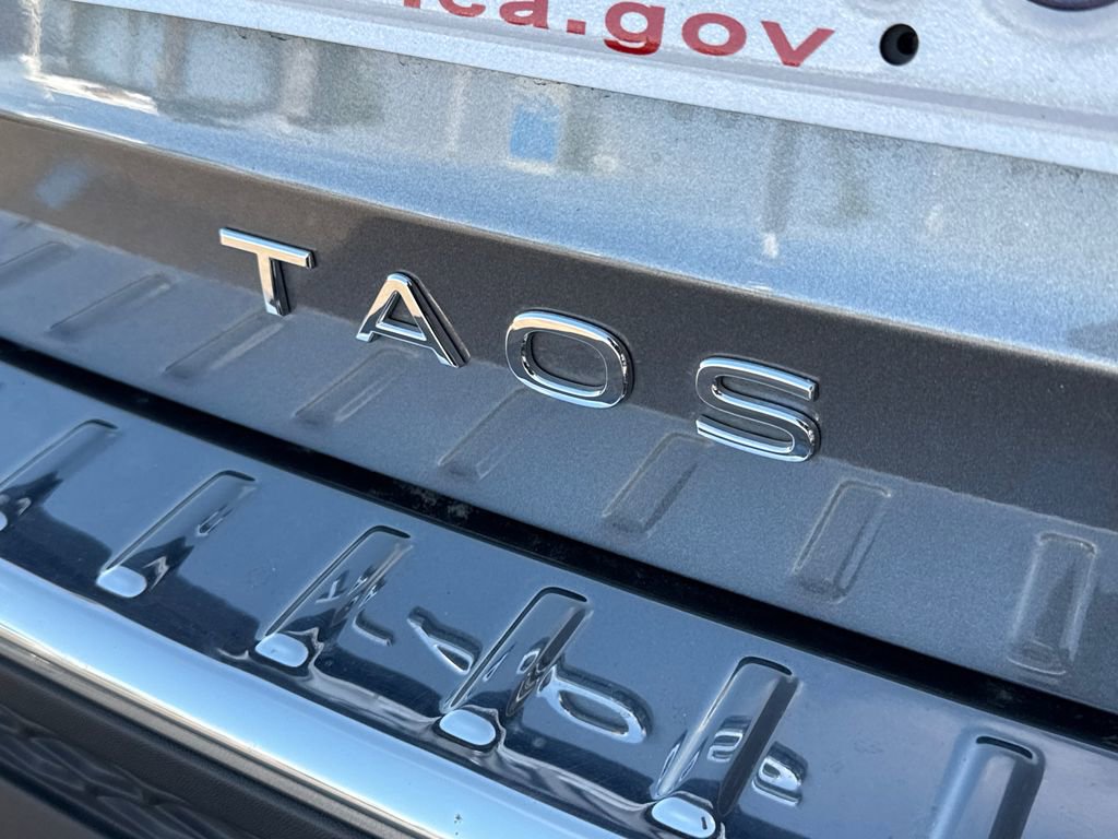 Used 2023 Volkswagen Taos S FWD image 6
