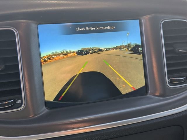 Used 2022 Dodge Charger SXT image 15