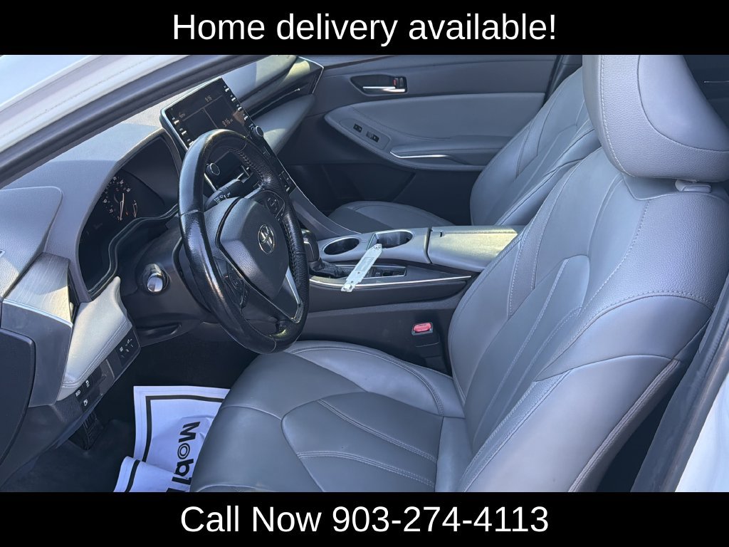 Used 2020 Toyota Avalon XLE w/ Moonroof Package FWD image 11