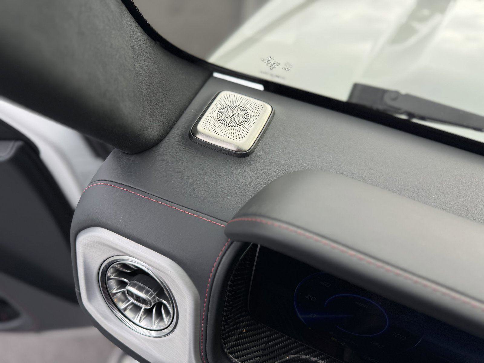 Used 2025 Mercedes-Benz G 580 w/ EQ Technology image 45