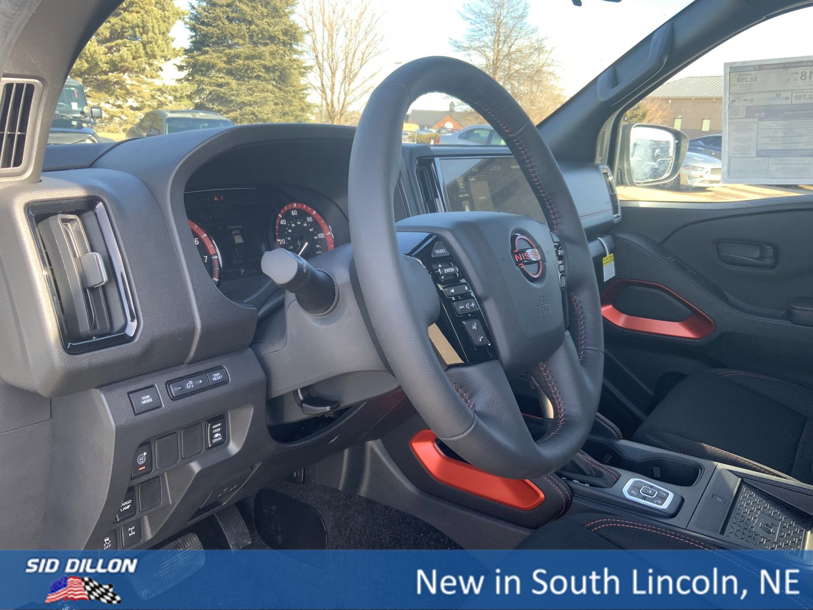 New 2026 Nissan Frontier PRO-4X w/ Pro-4x Convenience Package image 6