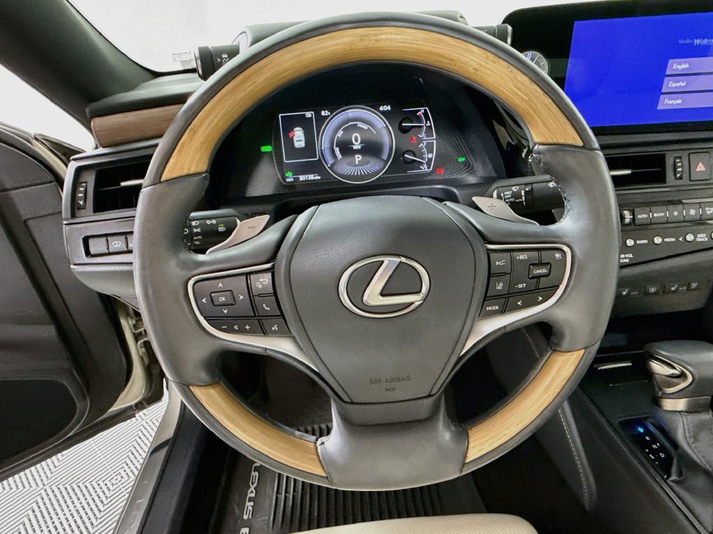 Certified 2024 Lexus ES 300h Ultra Luxury w/ Accessory Package (Z2) FWD image 11