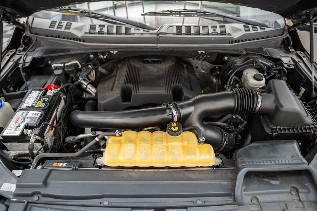 Used 2018 Ford F150 Lariat w/ Equipment Group 502A Luxury image 22