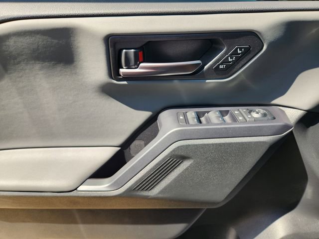 New 2026 Toyota RAV4 XSE w/ Weather Package AWD/4WD image 19