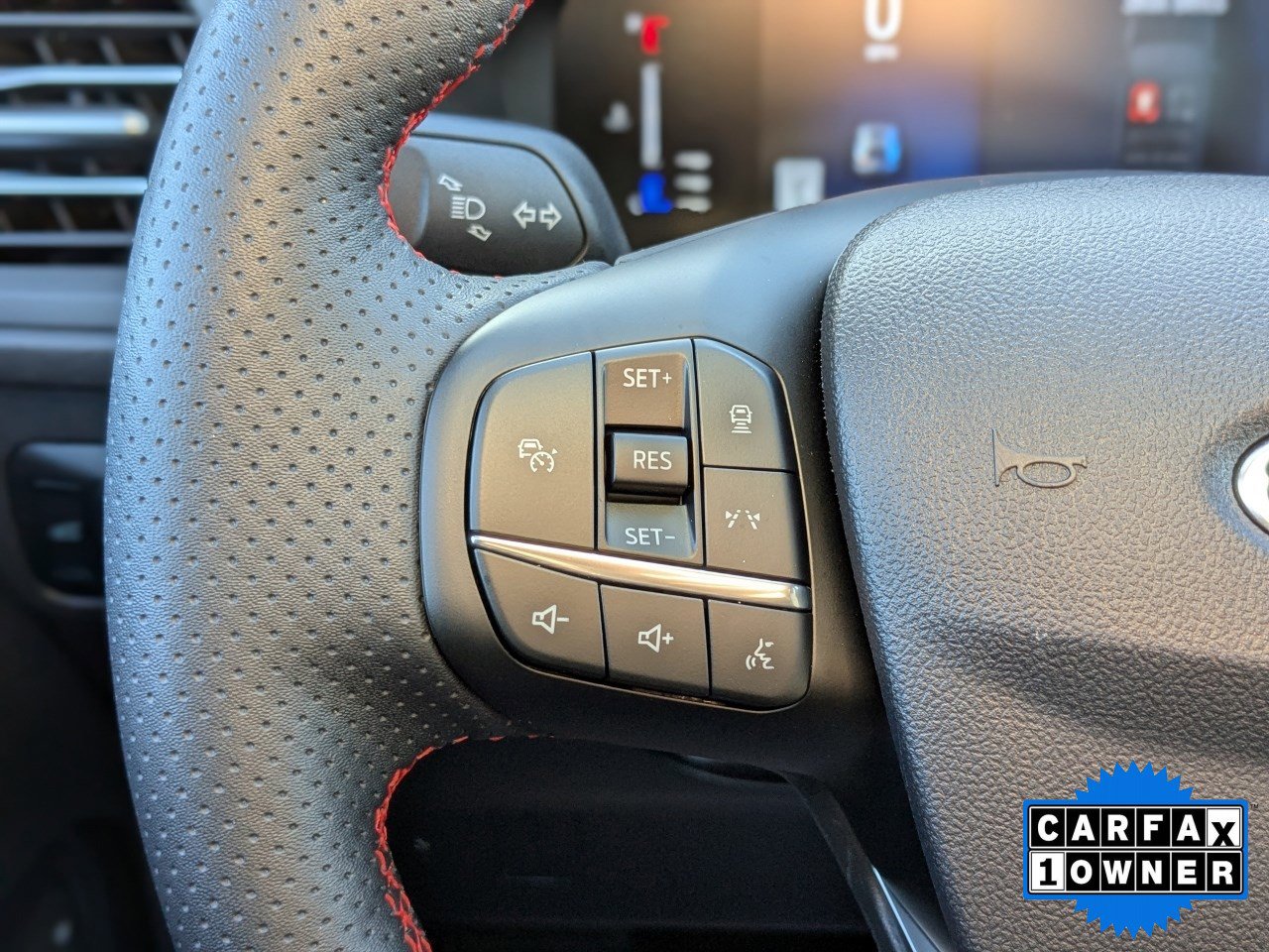 Certified 2024 Ford Escape ST-Line w/ Tech Pack #1 image 31