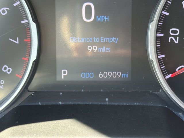 Used 2020 Toyota RAV4 XLE Premium image 16