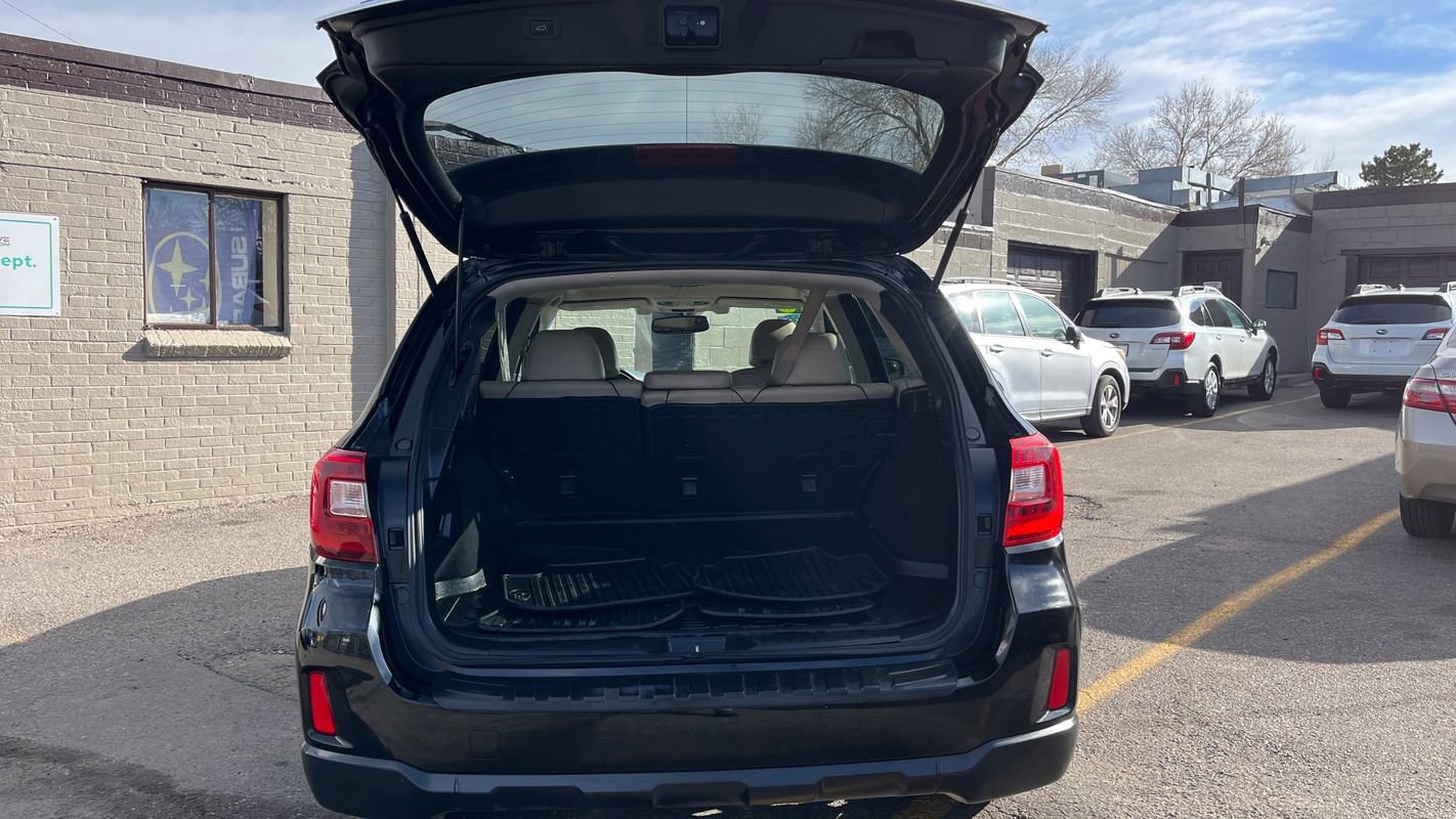 Used 2016 Subaru Outback 2.5i Limited image 24