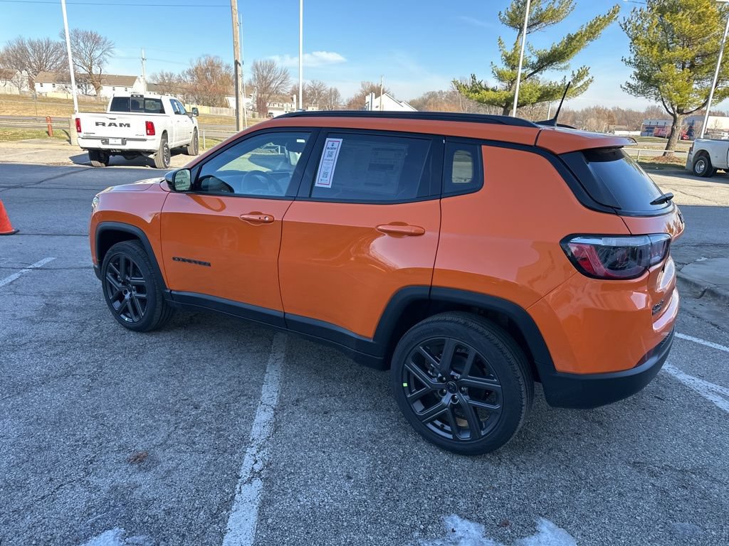 New 2026 Jeep Compass Latitude AWD/4WD image 21