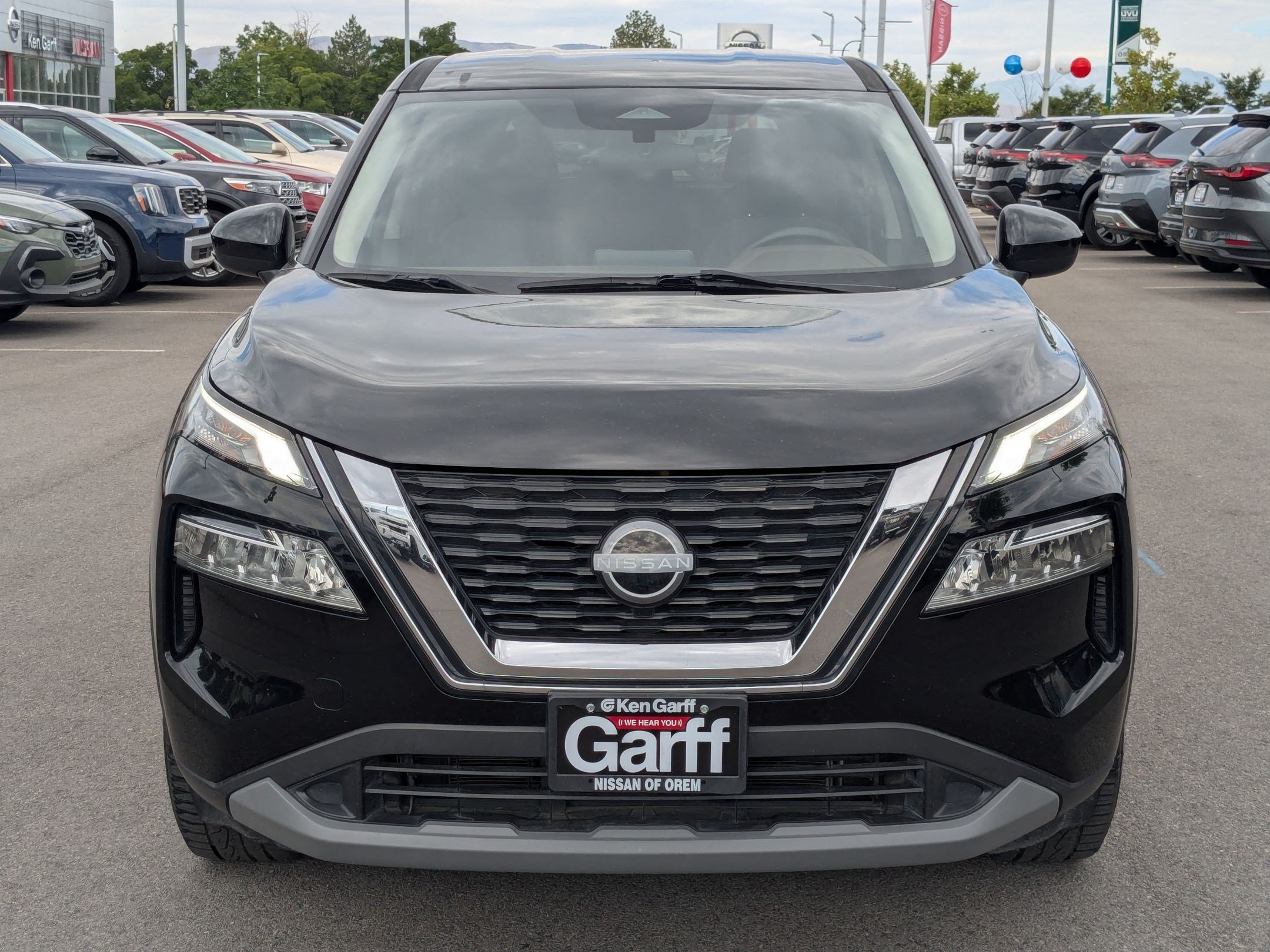 Used 2023 Nissan Rogue SV AWD/4WD image 11