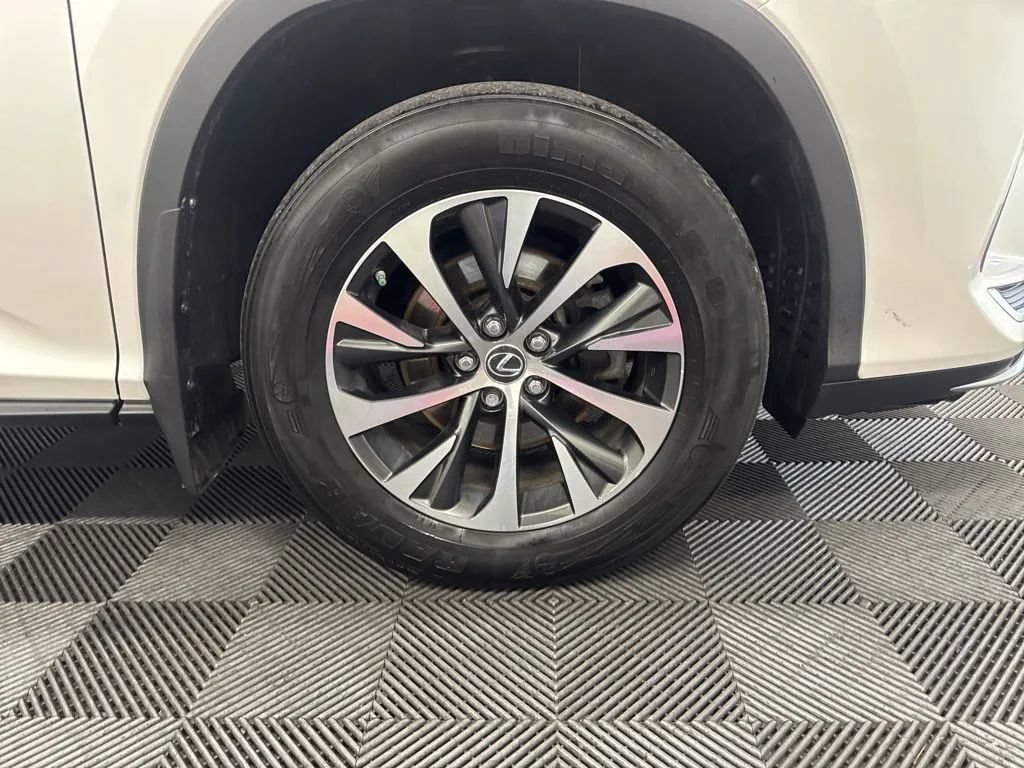 Used 2020 Lexus RX 350L Premium w/ Premium Package AWD/4WD image 27