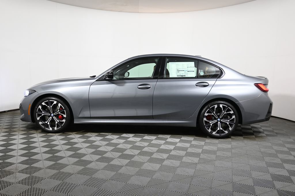 Used 2026 BMW 330i xDrive Sedan w/ M Sport Package image 2