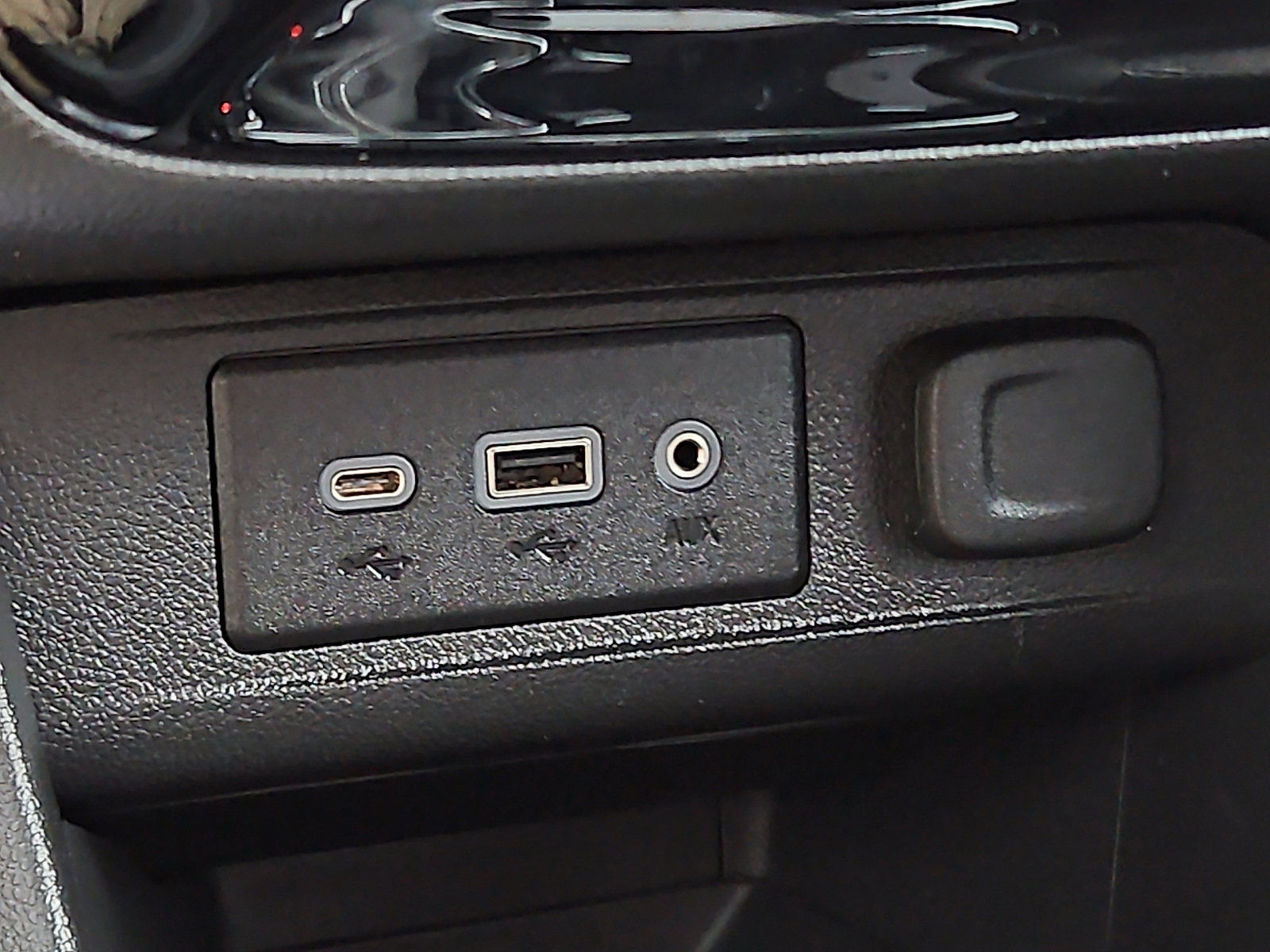 Certified 2023 Buick Encore GX Preferred image 23