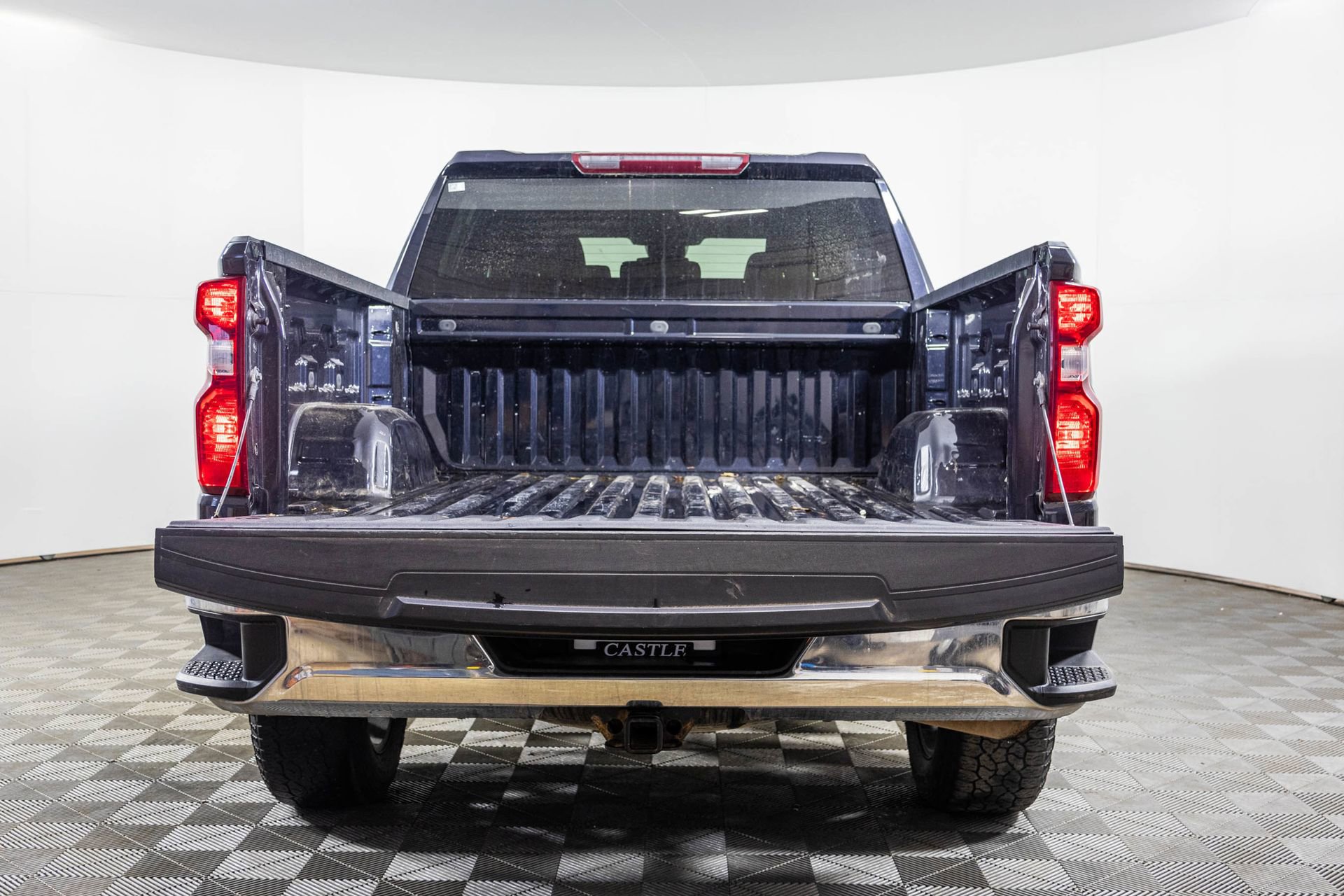 Used 2023 Chevrolet Silverado 1500 LT image 39