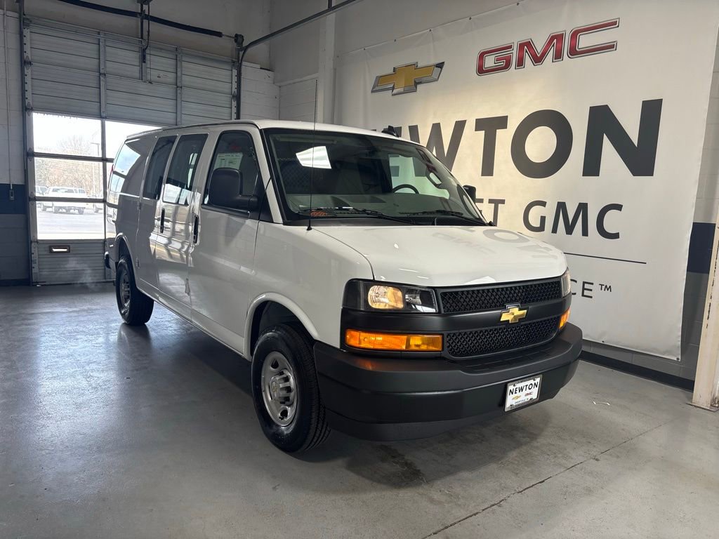 New 2025 Chevrolet Express 2500 Work Van w/ Driver Convenience Package image 2