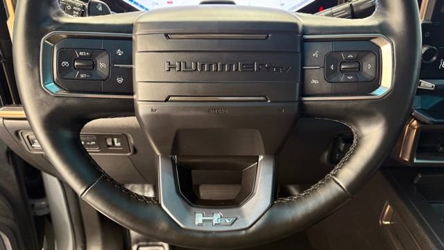 Used 2025 GMC Hummer EV 2X image 34