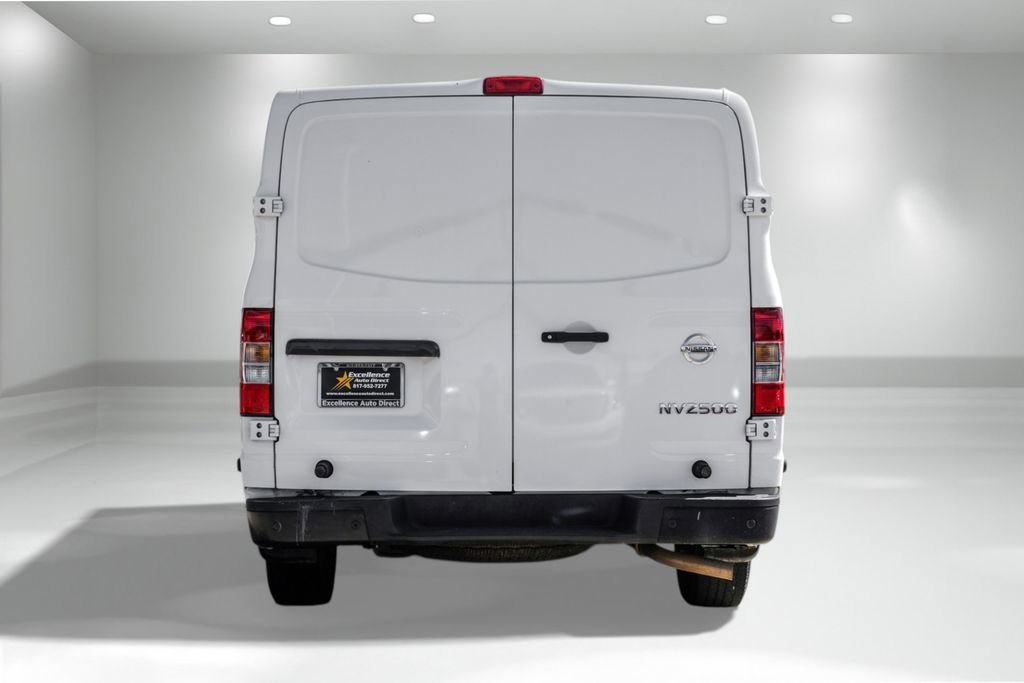 Used 2017 Nissan NV 2500 SV image 7