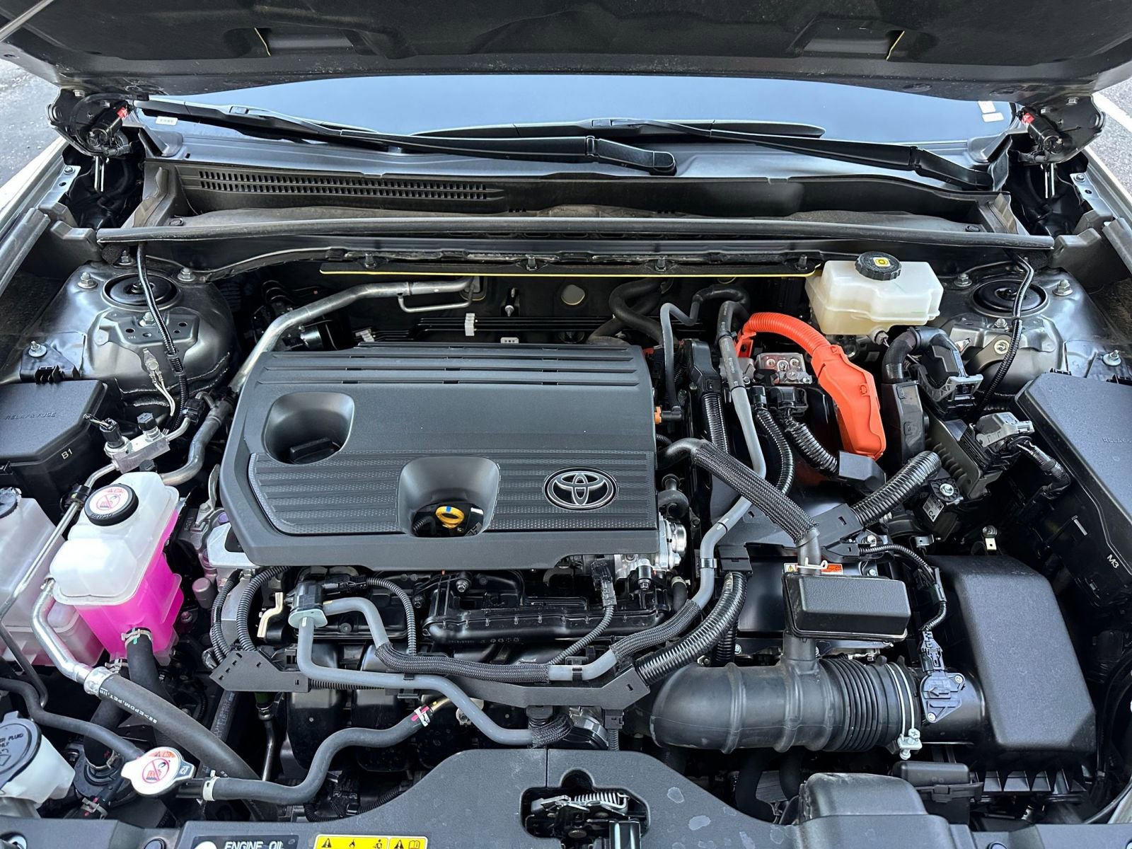 Used 2025 Toyota Crown XLE image 32