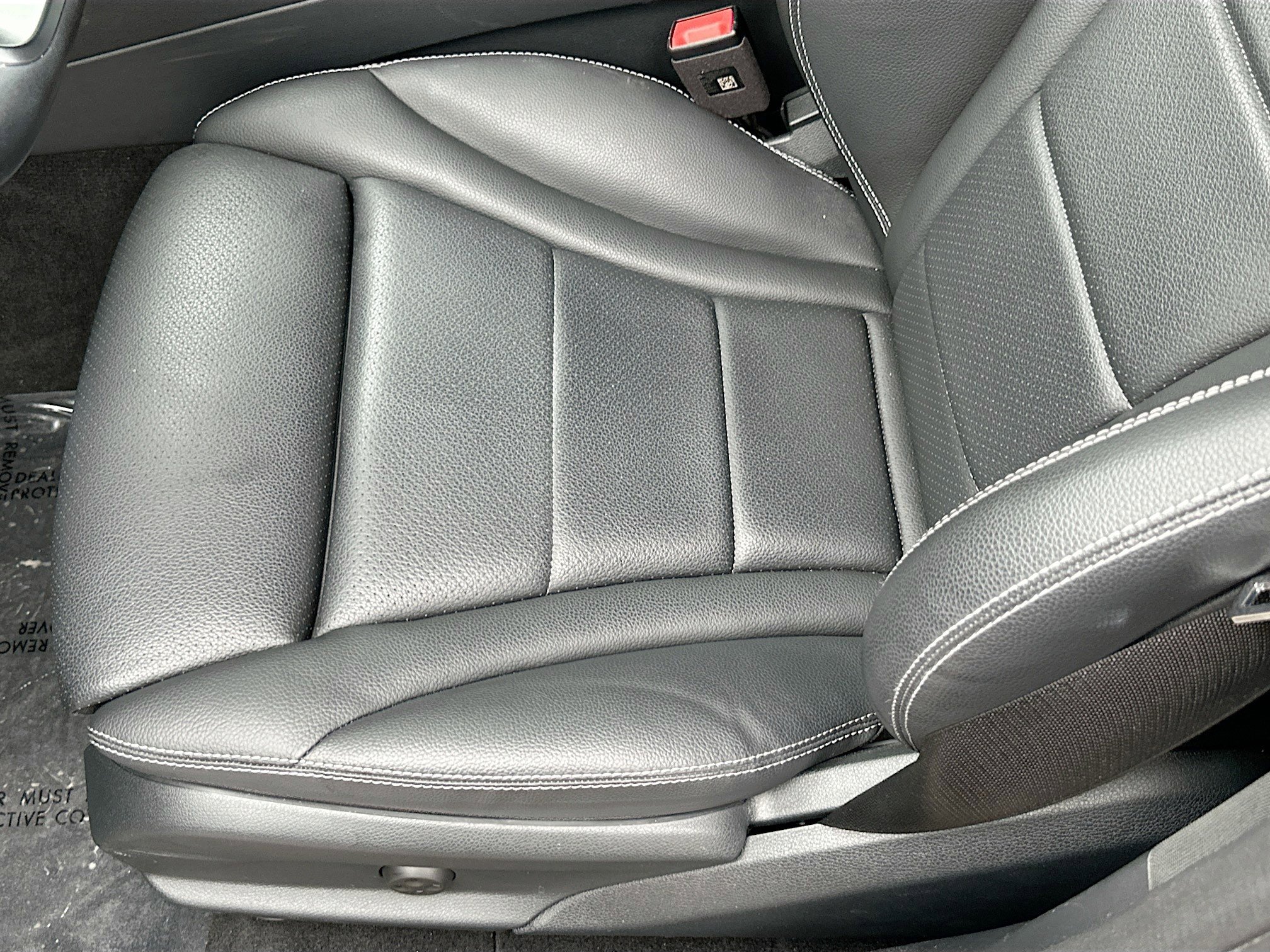 Used 2023 Mercedes-Benz GLC 300 4MATIC Coupe image 19