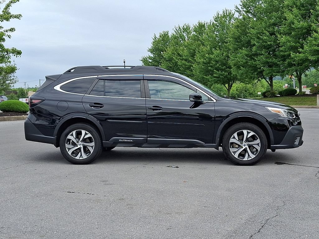Used 2022 Subaru Outback Limited w/ Popular Package #2 AWD/4WD image 10