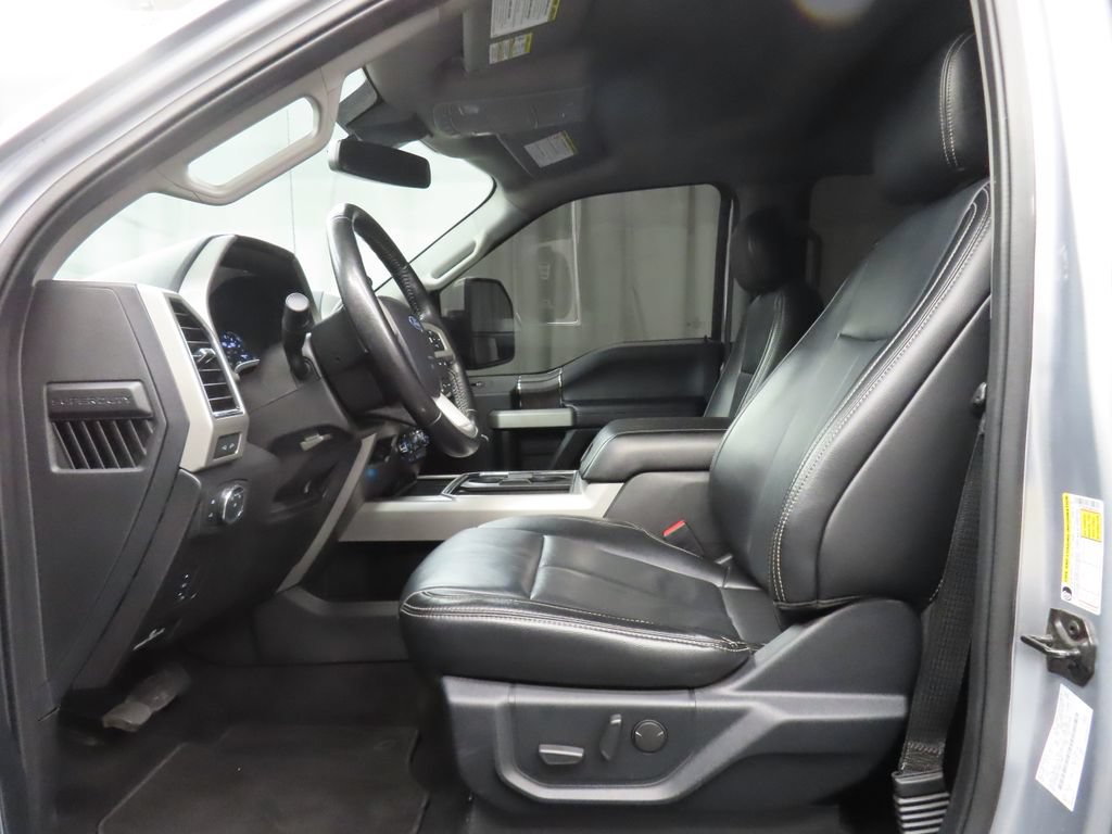 Used 2021 Ford F250 Lariat w/ Lariat Value Package AWD/4WD image 9