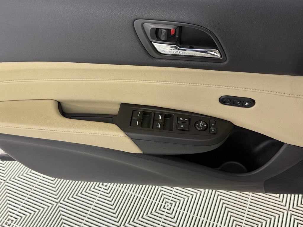 Used 2016 Acura ILX FWD image 24