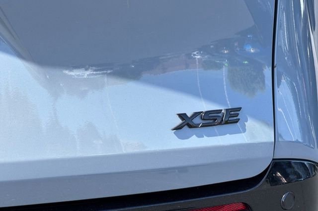 Certified 2025 Toyota Sienna XSE w/ XSE Premium Package AWD/4WD image 36