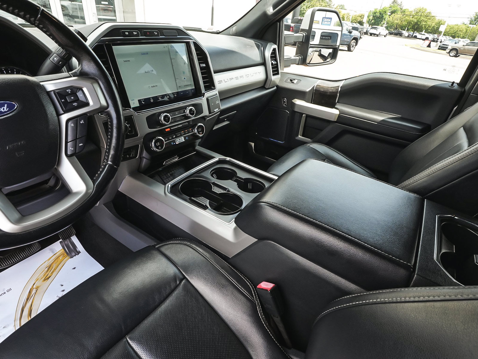 Used 2022 Ford F250 Lariat w/ Lariat Ultimate Package AWD/4WD image 31