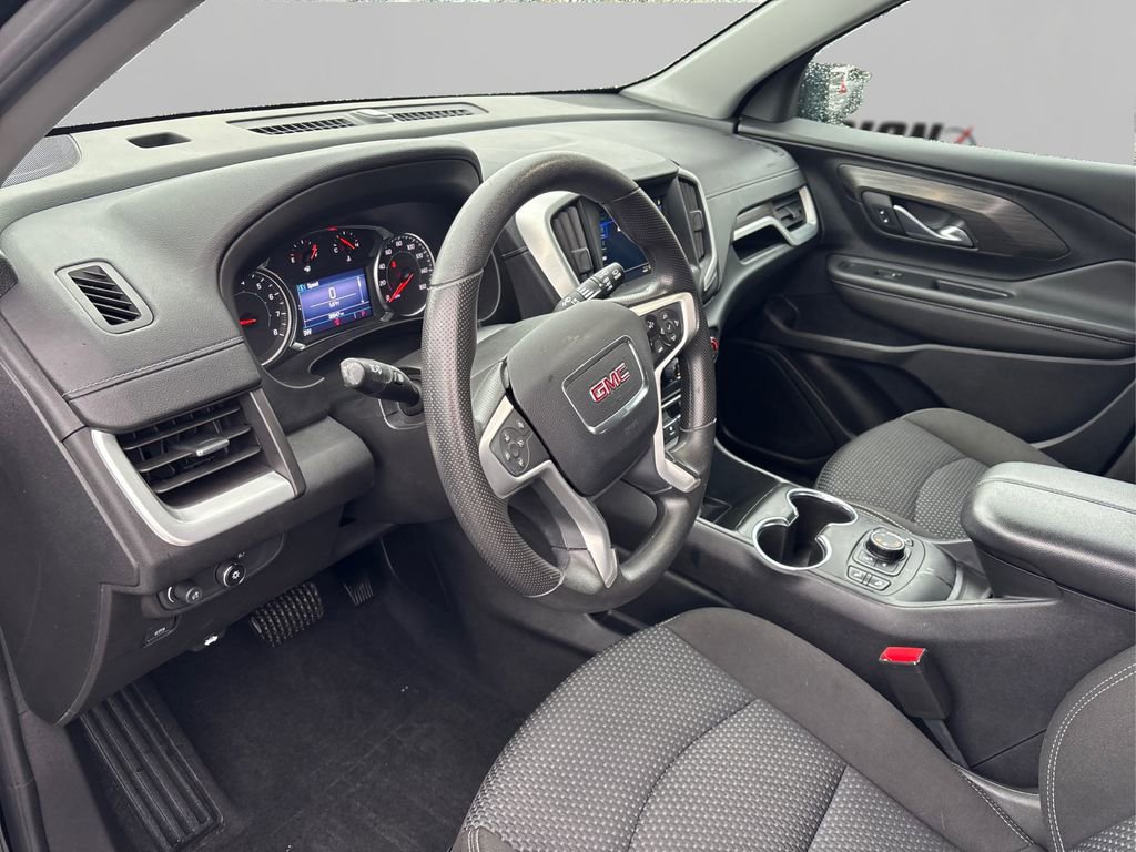 Used 2022 GMC Terrain SLE w/ Driver Convenience Package image 9