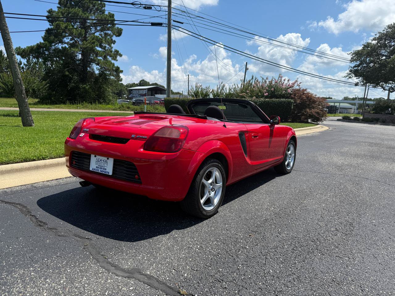 Used 2002 Toyota MR2 RWD image 8