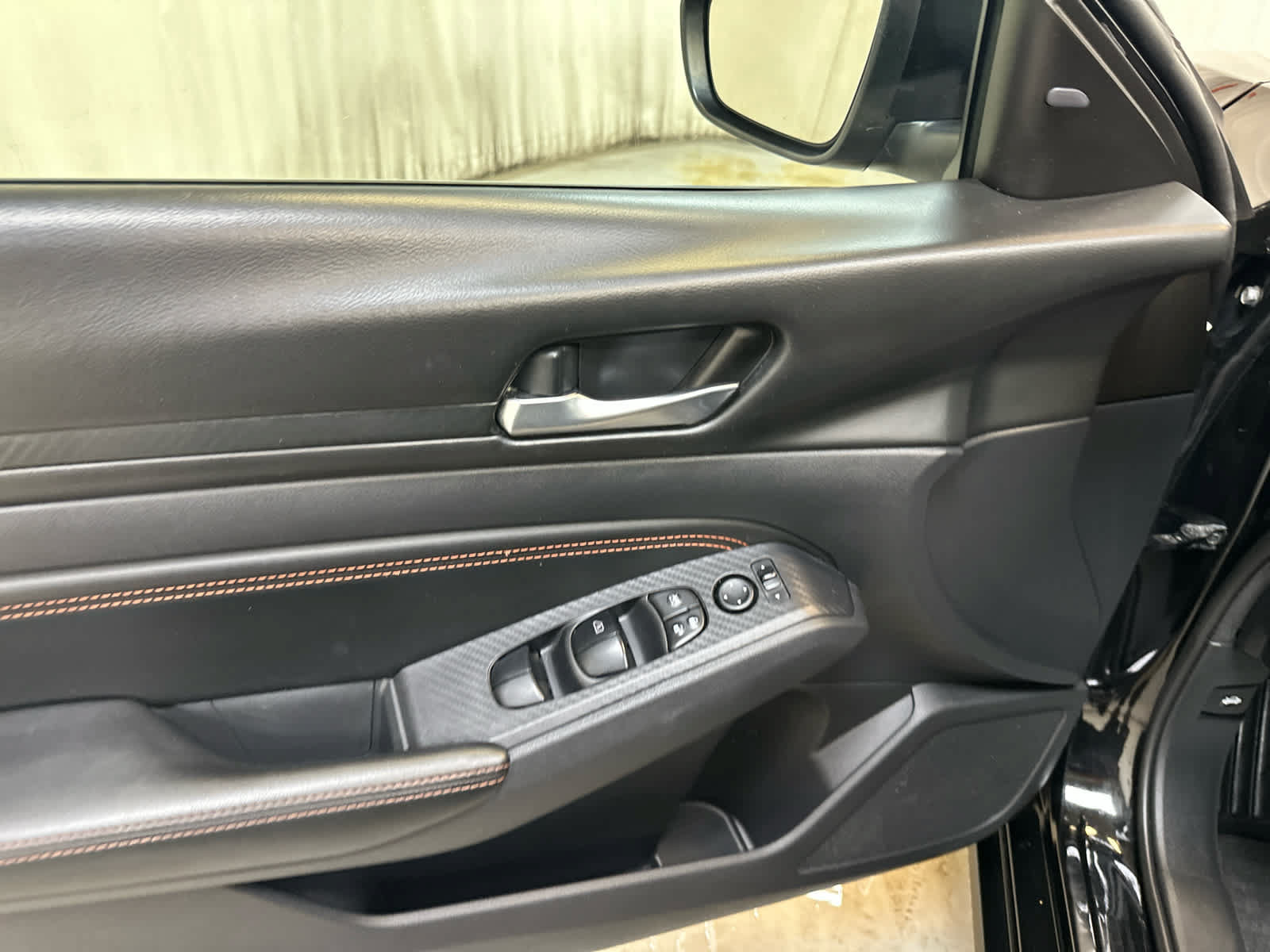 Certified 2019 Nissan Altima 2.5 SR FWD image 25