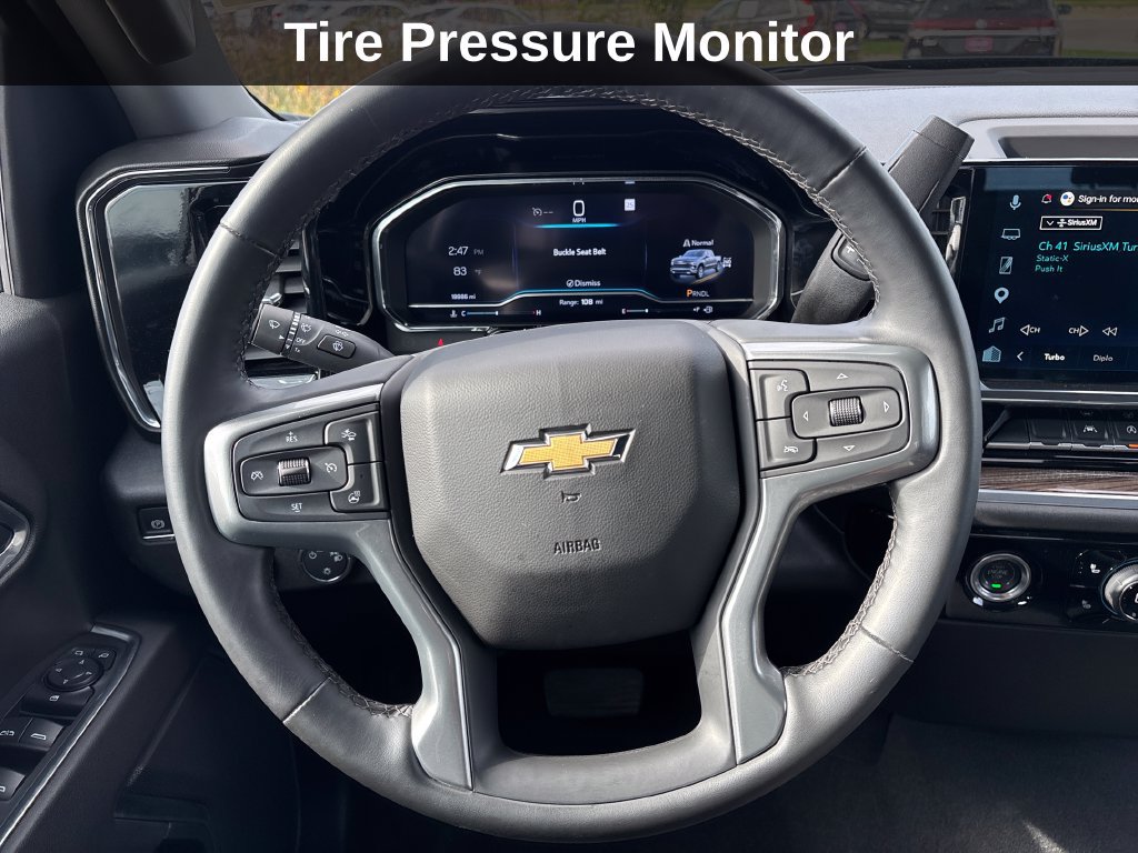 Used 2024 Chevrolet Silverado 1500 LT AWD/4WD image 19