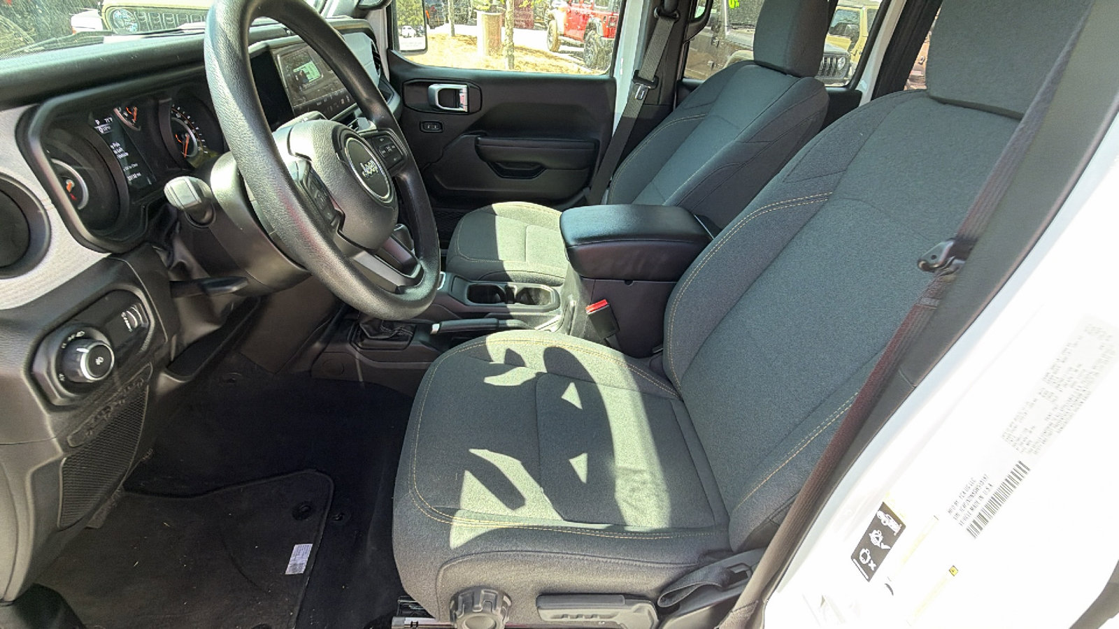 Used 2025 Jeep Wrangler Sport image 16