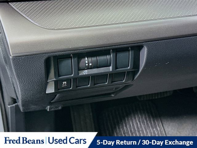 Used 2018 Subaru Outback 2.5i Premium image 12